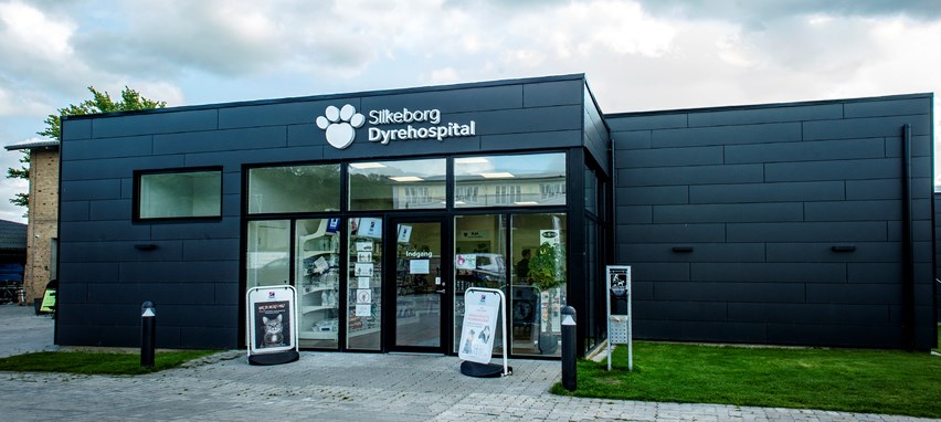 Billede af Silkeborg Dyrehospitals facade 